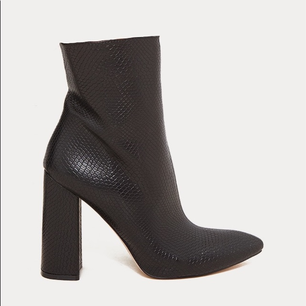 Black snakeskin platform ankle boot